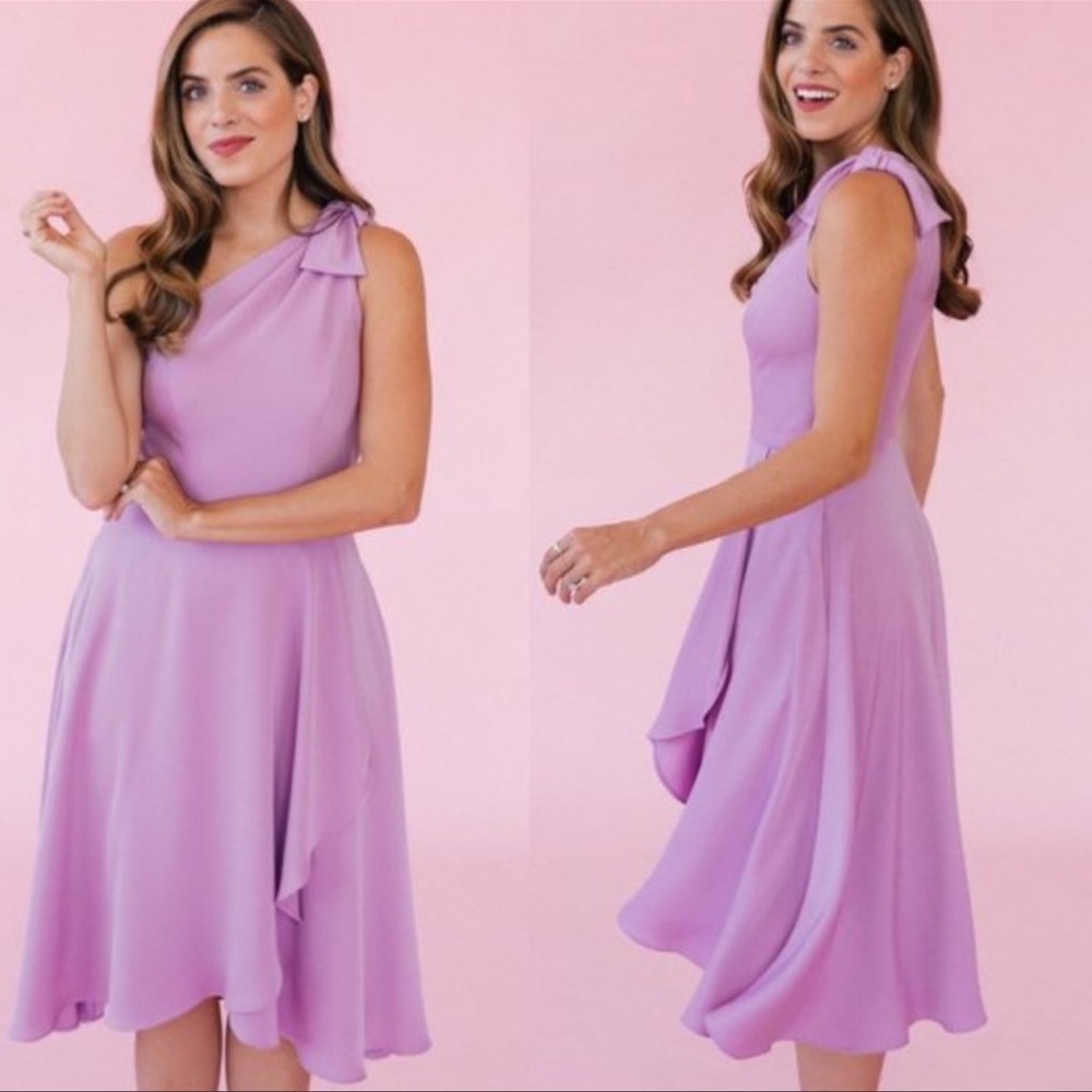 🌸🩷Gal Meets Glam Octavia dress in stunning lilac. Worn once. Pristine condition.